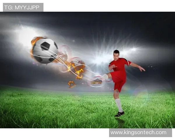 足球明星精彩炫技打门瞬间集锦让你领略足球魅力与技巧的完美结合